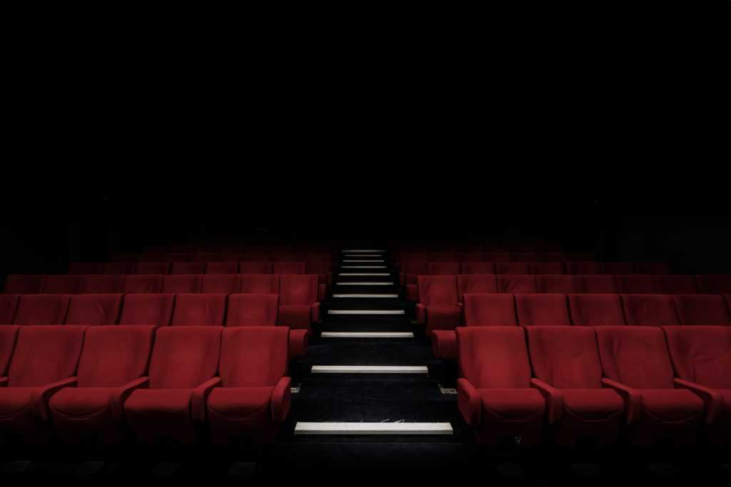 В Южной Корее открыли бесконтактные кинотеатры