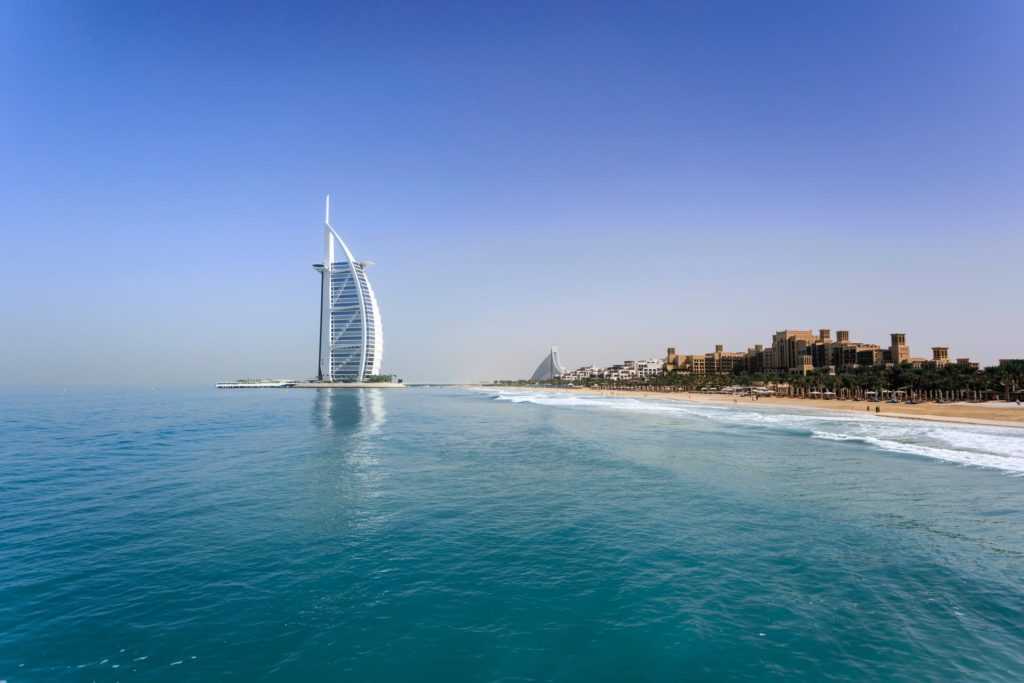 Дубай открывается для иностранных туристов