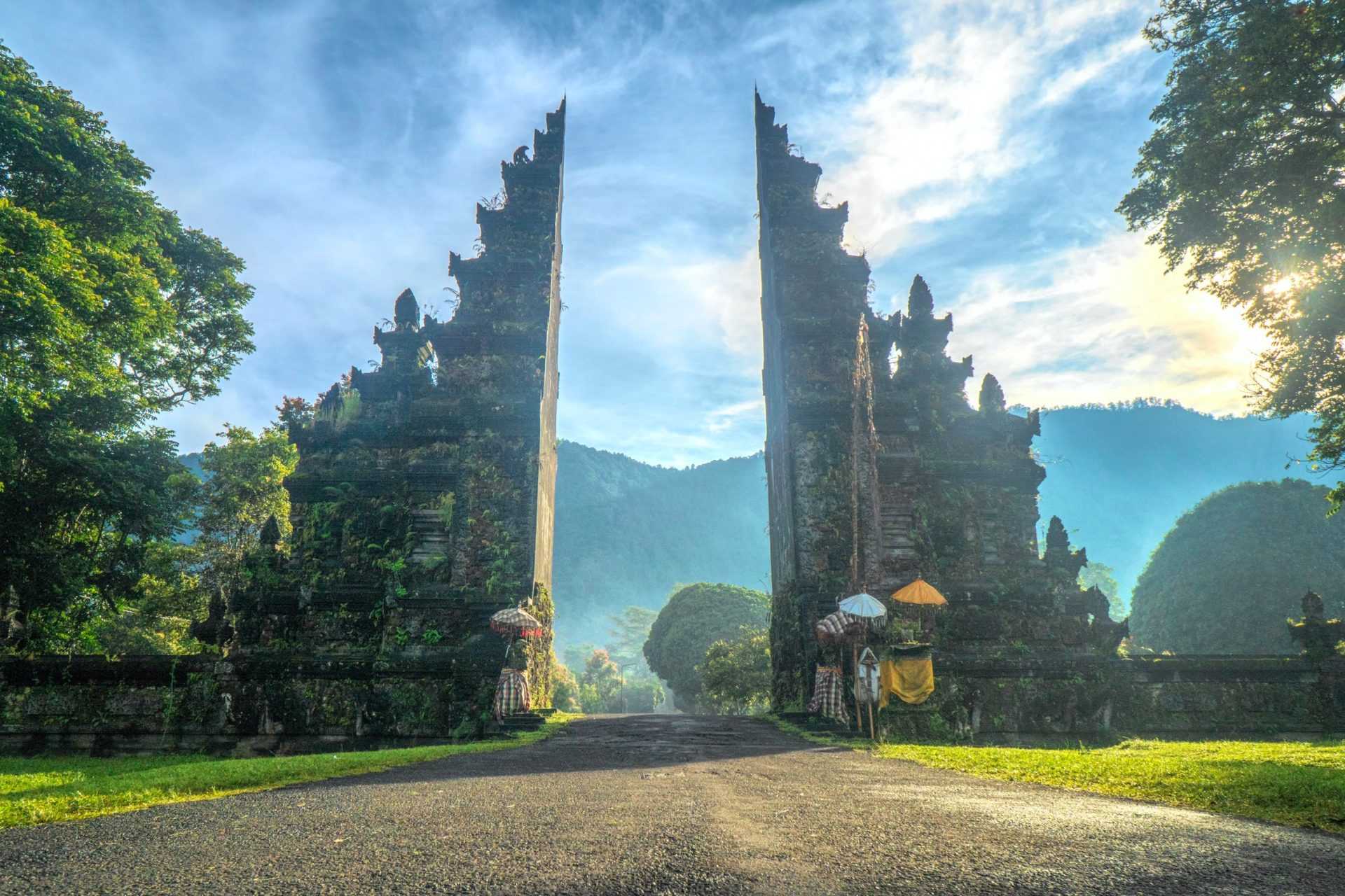 Старт сезона: власти Бали назвали дату приема туристов - Chance for  Traveller
